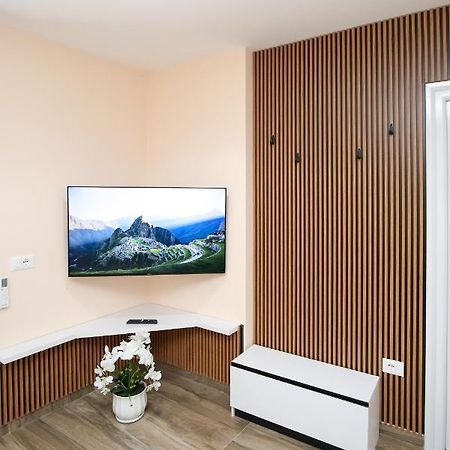 Queen Apartmets Vlorë Eksteriør billede