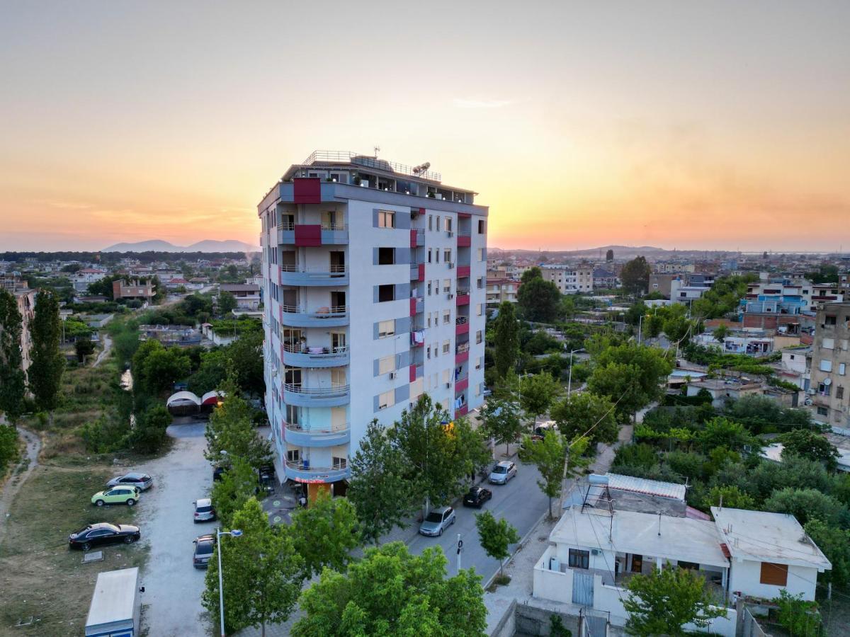 Queen Apartmets Vlorë Eksteriør billede