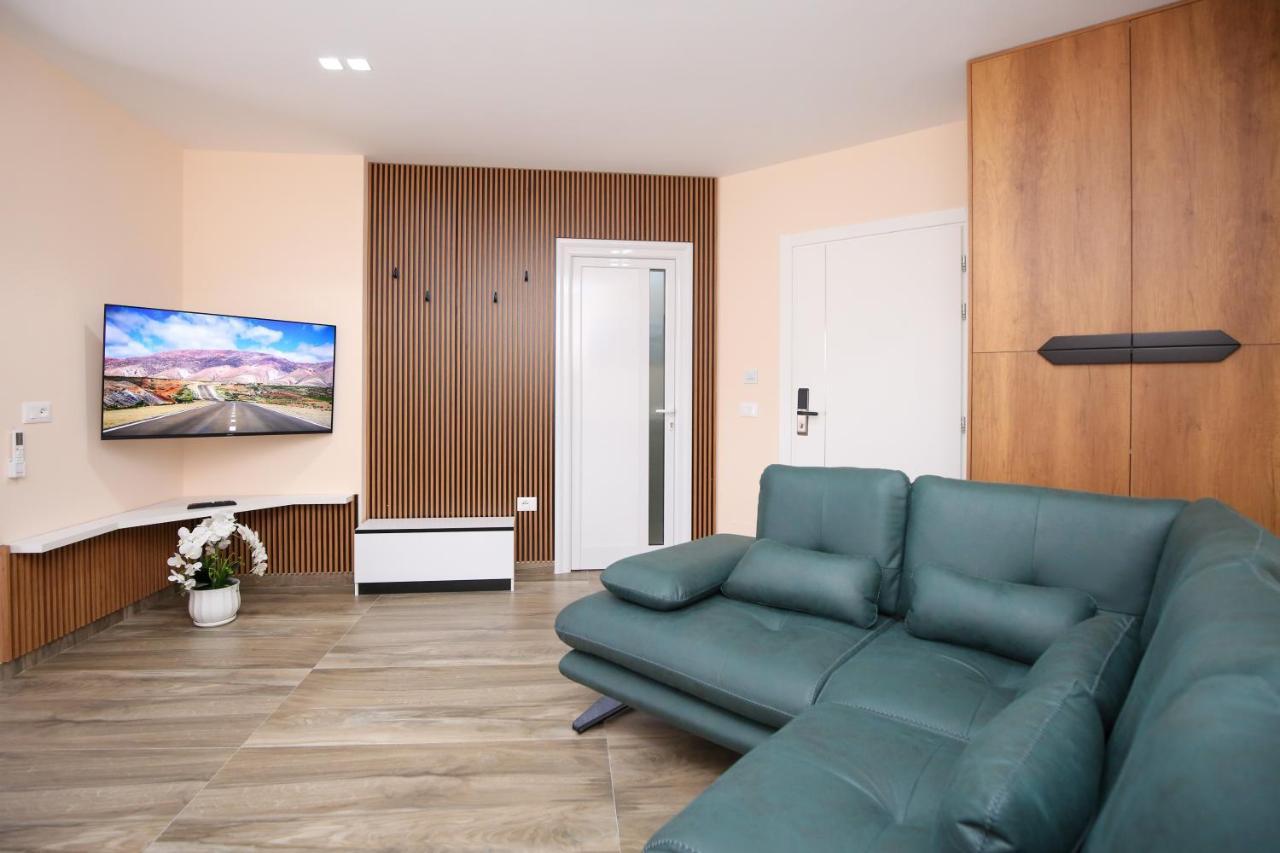 Queen Apartmets Vlorë Eksteriør billede