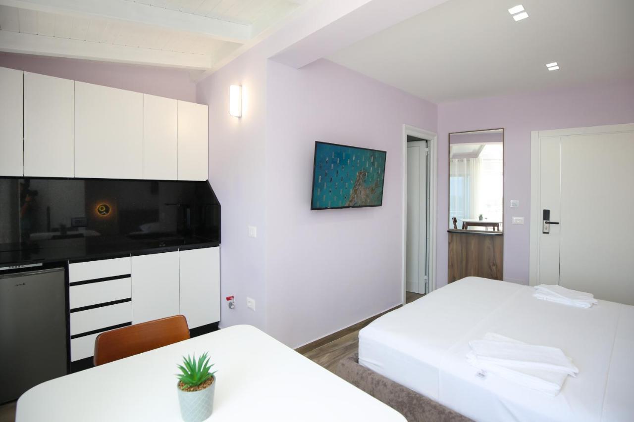 Queen Apartmets Vlorë Eksteriør billede