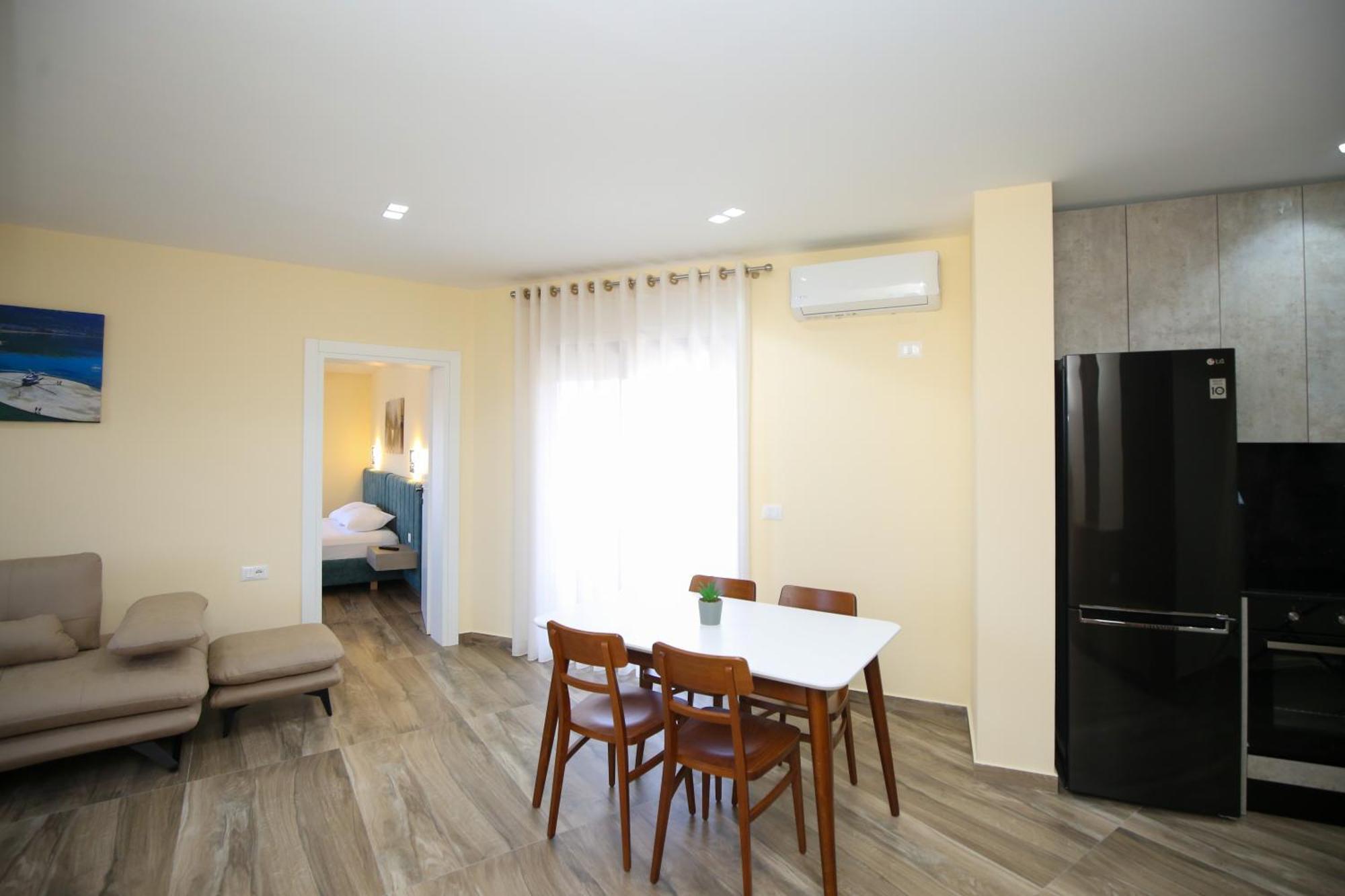 Queen Apartmets Vlorë Eksteriør billede