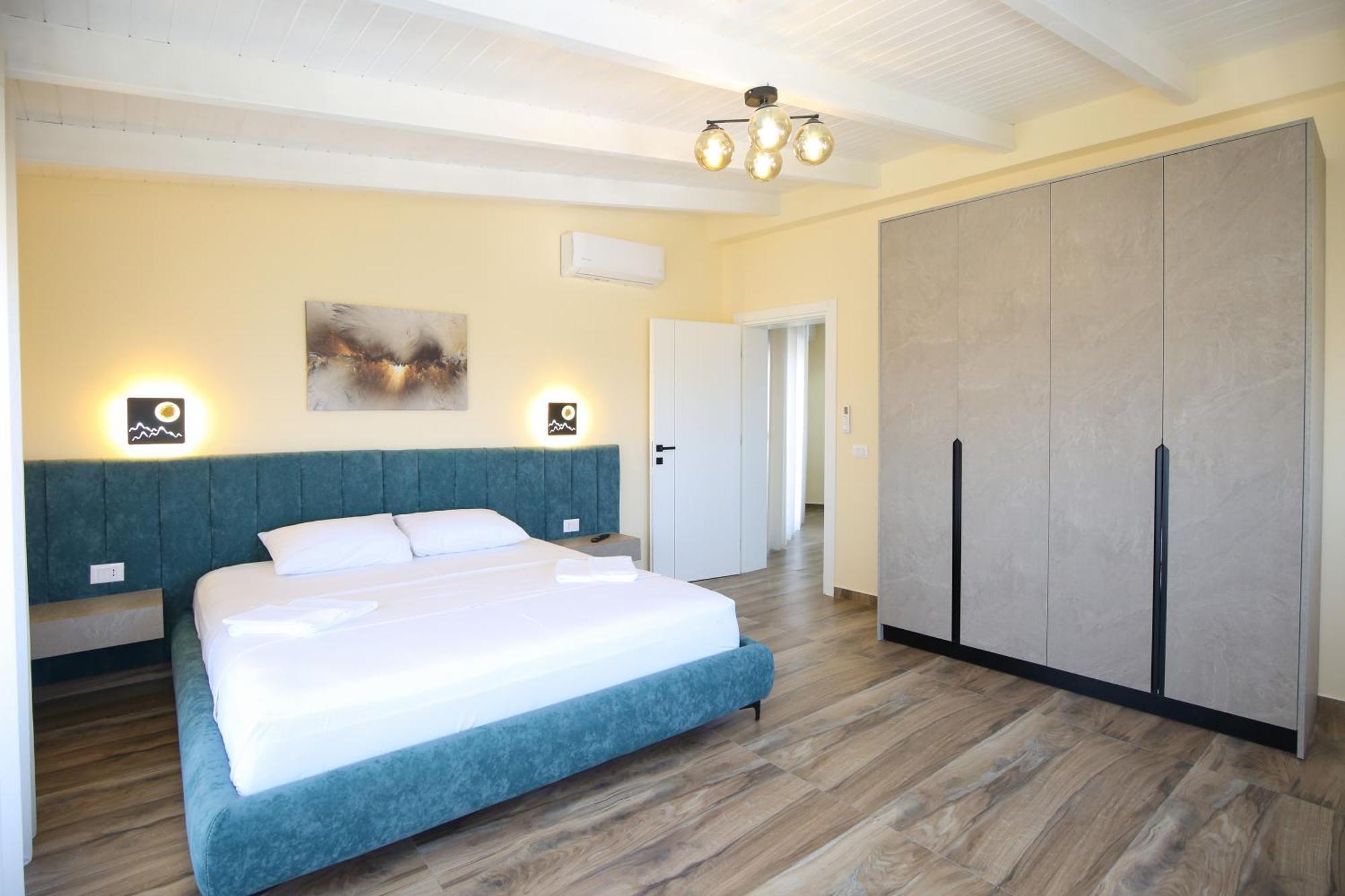 Queen Apartmets Vlorë Eksteriør billede