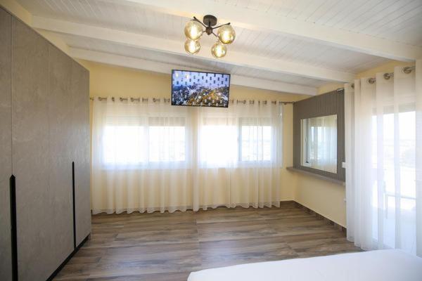 Queen Apartmets Vlorë Værelse billede