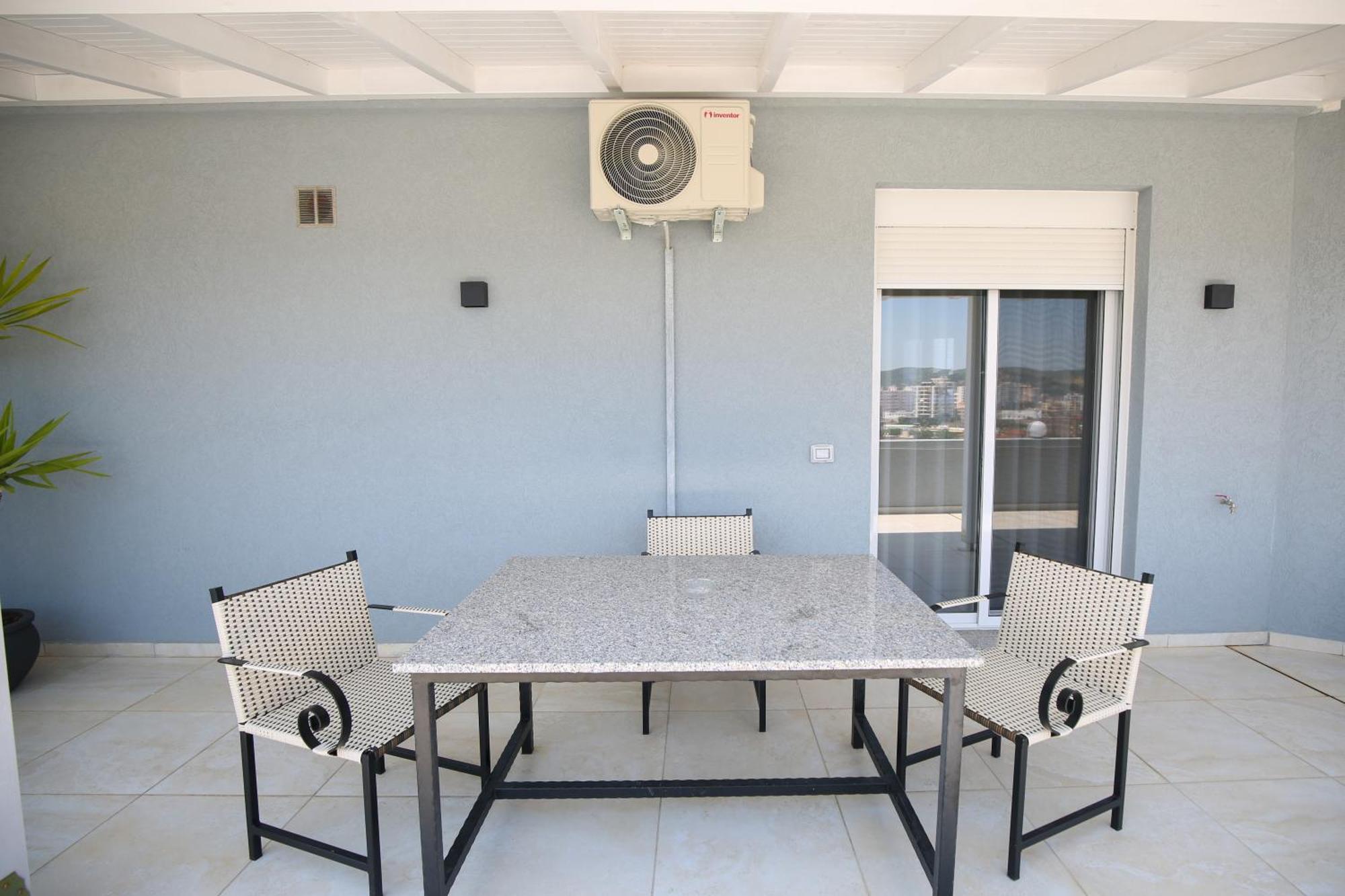 Queen Apartmets Vlorë Værelse billede