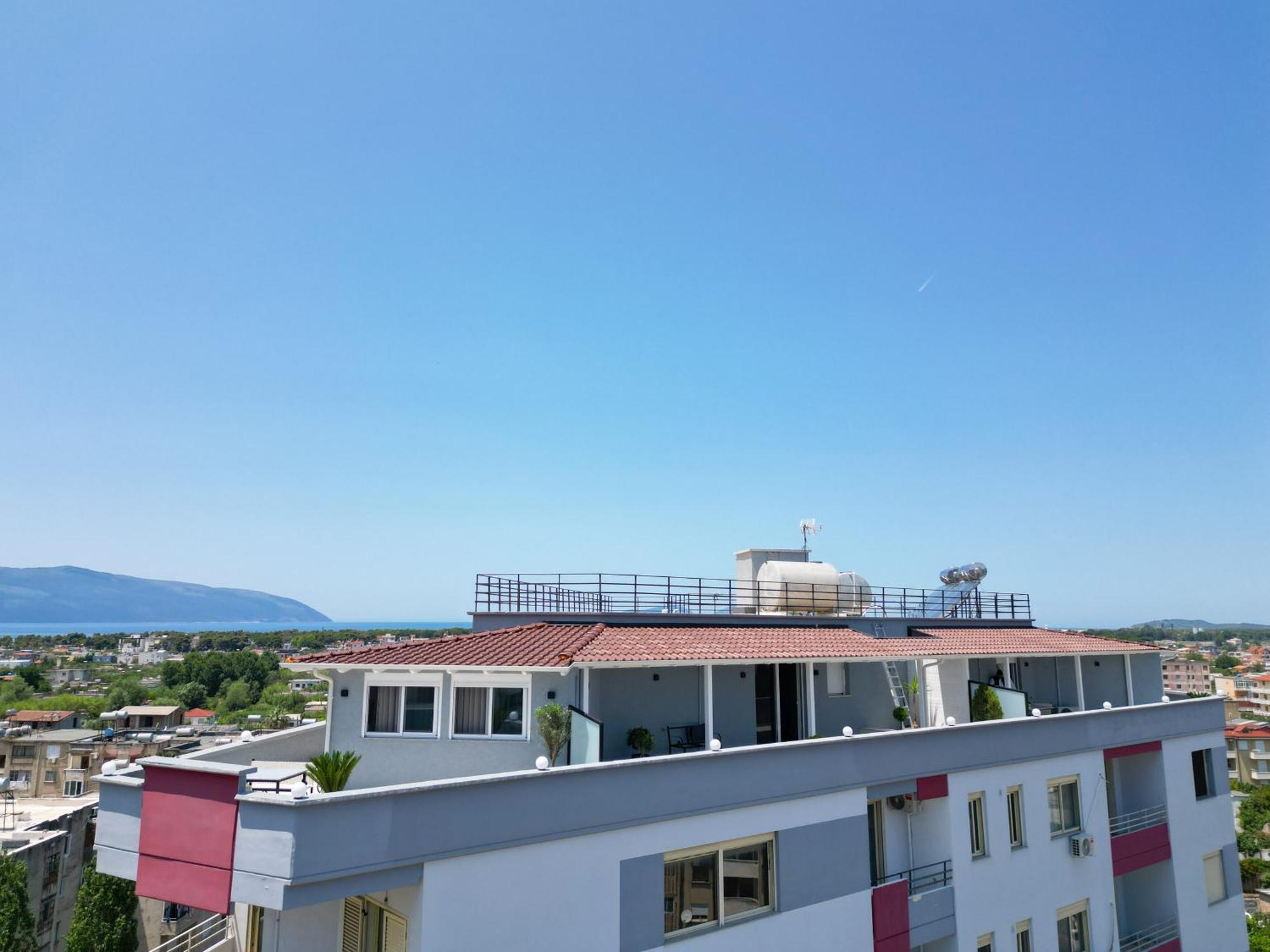 Queen Apartmets Vlorë Værelse billede